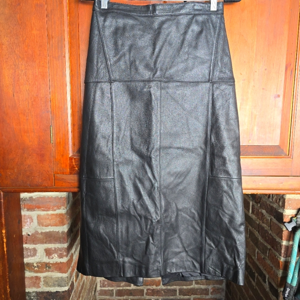 Traditional Trends 100% Leather Vintage Midi Pencil Skirt - 14